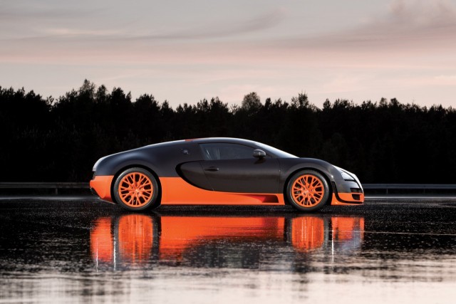 Bugatti Veyron и новый рекорд скорости - 431 км/ч!