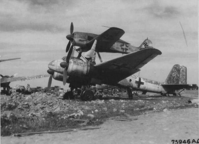 XX век в черно-белой фотографии. Авиация