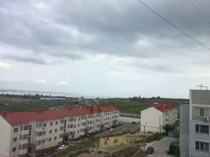 Лето, делимся видом из окна