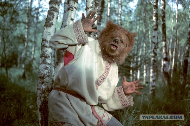 Ксения Собчак снялась полностью обнаженной в купели