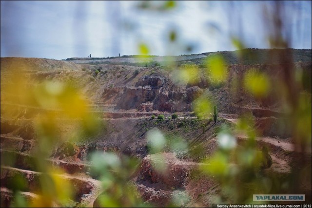 Заброшенный флюсовый карьер в Балаклаве