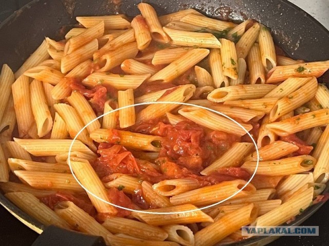 Макароны с соусом аррабиата