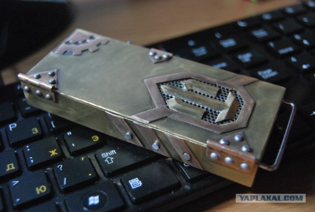 Нашел мобилку - решил обновить корпус