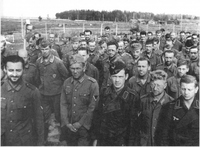 Редкие фотографии из военных архивов
