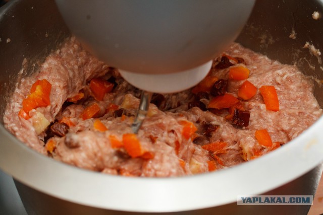 Хлеб из мяса  (лечение похмелья нетрадиционным способом)