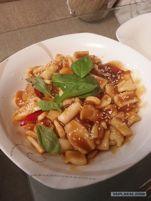 Кальмары (Three Cup Squid)