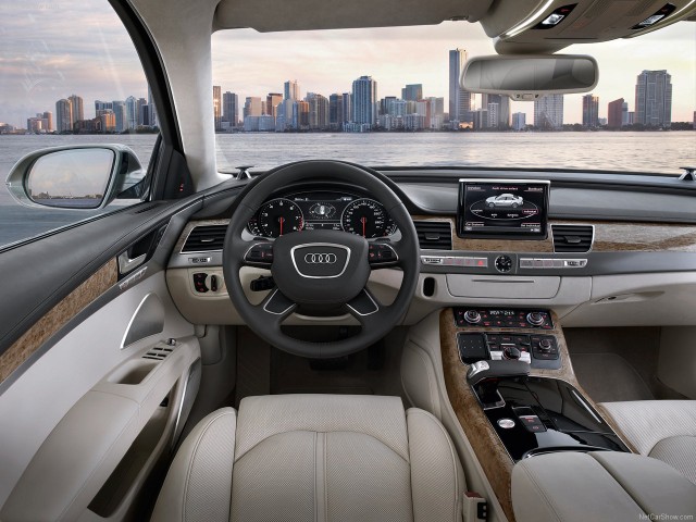 Audi A8 (2011)