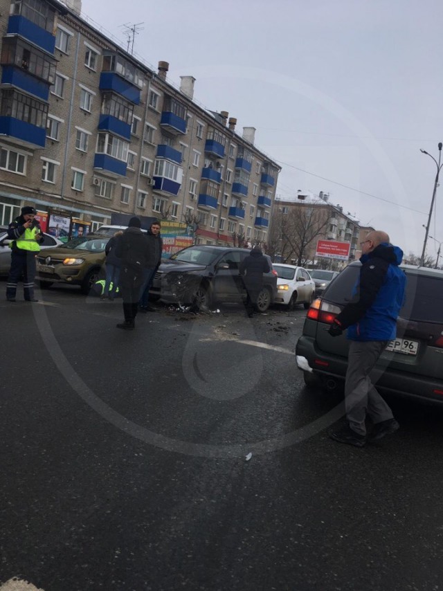 В Казани сбили гаишника, который перекрывал дорогу для проезда VIP персон - в городе объявлен план «Перехват»