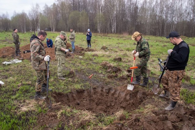 Военно-поисковая экспедиция под Калугой