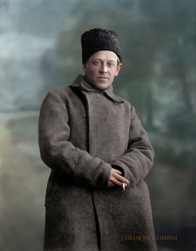 Фотографии связанных с историей Красной и Советской Армии.