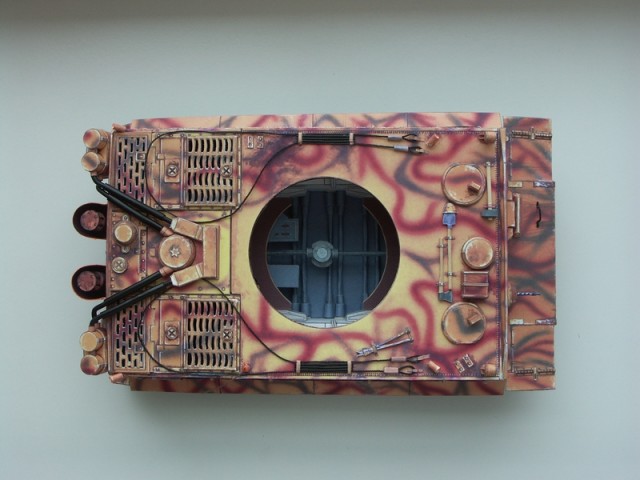 Танк Tiger PzKpfw VI (1943г.) своиим руками