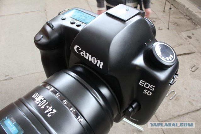 "Canon 5D" из пенопласта