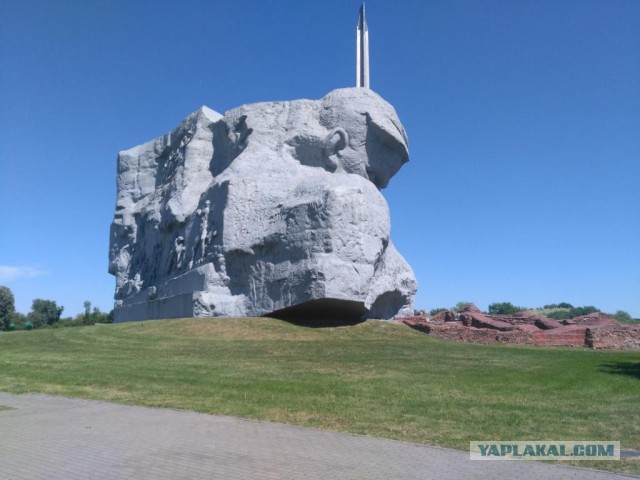 Экскурсия в Брестскую Крепость-Герой