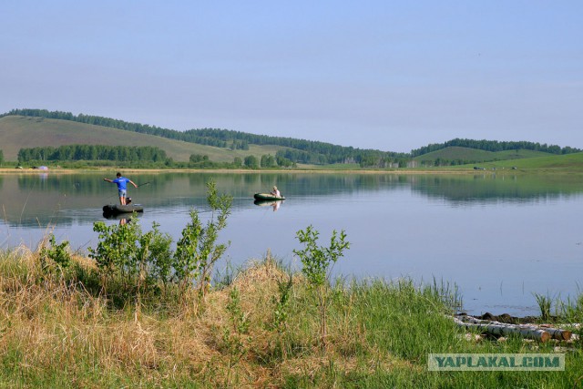 В краю голубых озёр