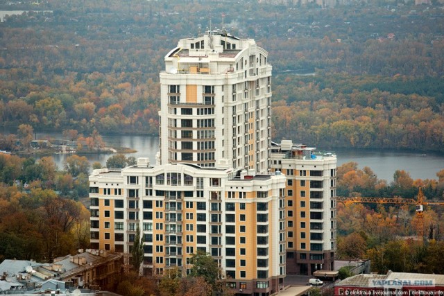 Небоскрёб в Киеве