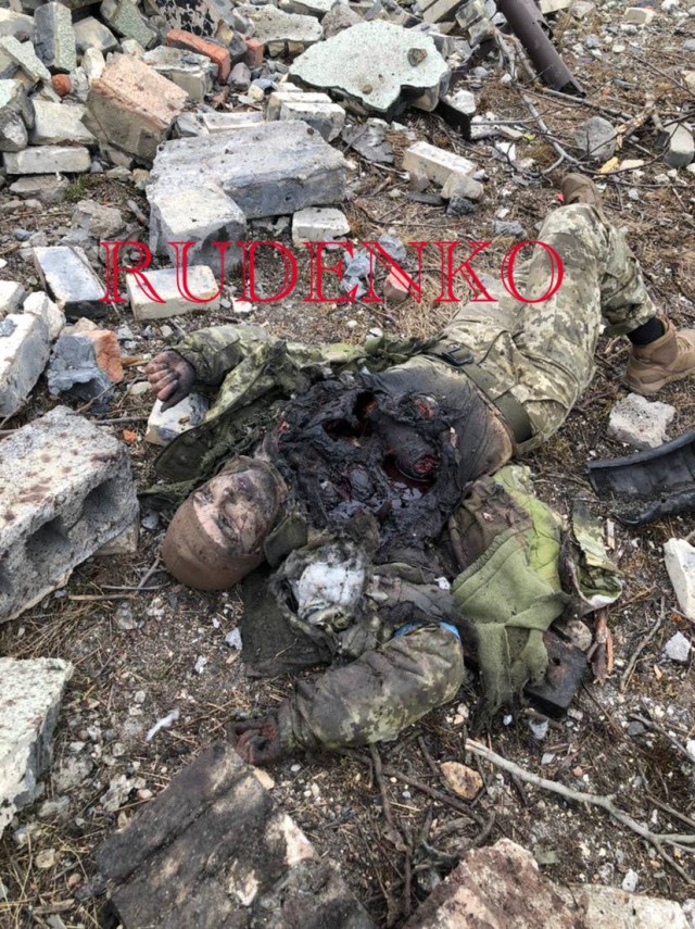 Вот такое видео из Мариуполя