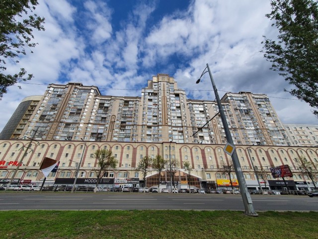 Но все-таки она наша... наша Куйбышев