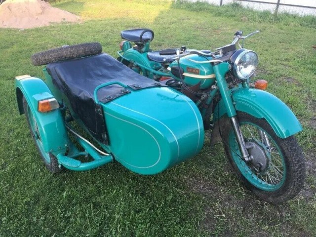 Мотоциклы в деревне