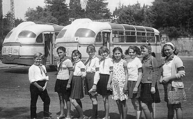 Советские люди в 1960-х годах. Часть третья