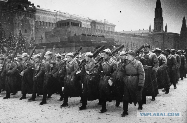Фотограф Евгений Халдей