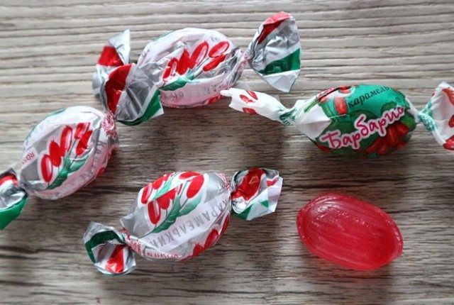 Владелец «Пятерочки» остановил поставку Snickers и Twix в свои магазины