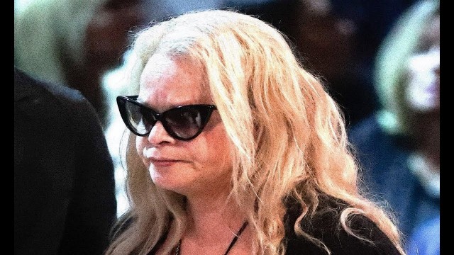 Пожилые люди массово разводят россиян на квартиры и миллионы