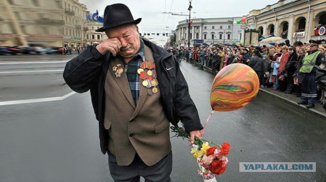 Ветеран, растрогавший пользователей Сети, оказался россиянином