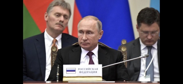 Песков: Путин знает, куда ведет Россию
