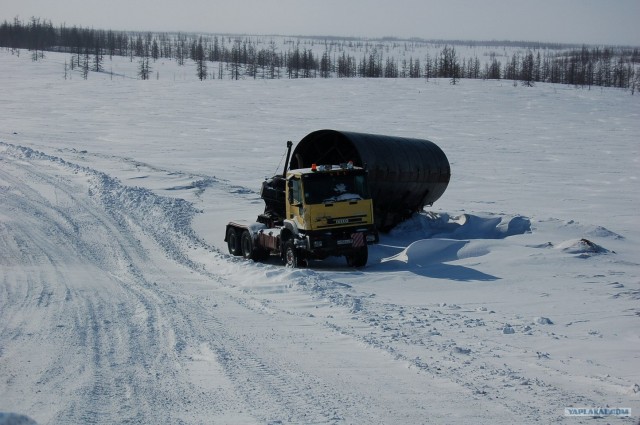 Дороги России:  автозимник.