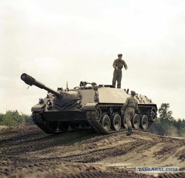 StuG III под кличкой "Гадюка", самая массовая в производстве с которой пришлось встретиться нашим дедам.