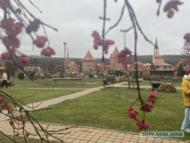 Отели забиты: Туристы из России едут в Беларусь