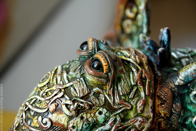 Слоники-лошадки из галереи современного искусства