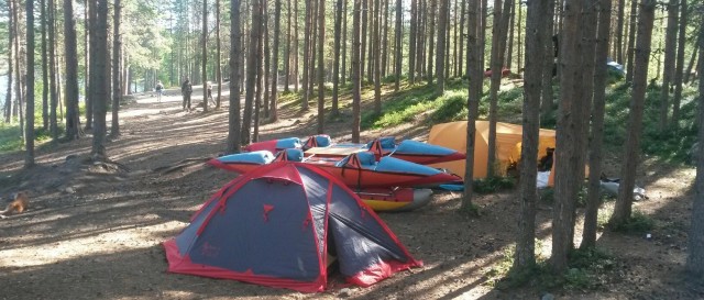 Палатки