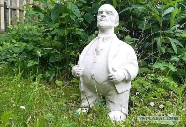 Владимир Ильич всегда в тренде и на стиле!