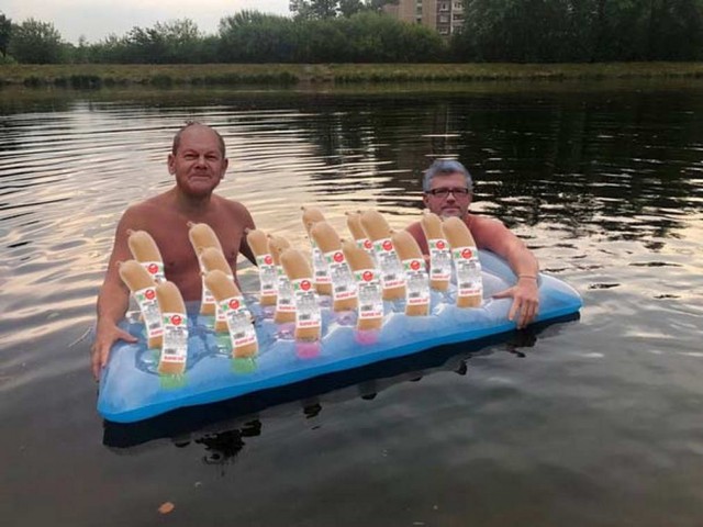 Фотожаба "Чуваки на отдыхе"
