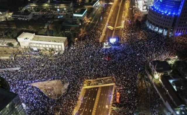 В Израиле мощно протестуют
