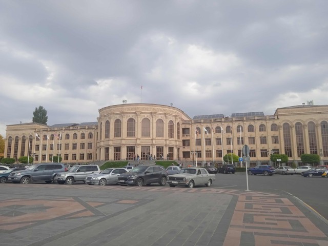 В Армению в октябре