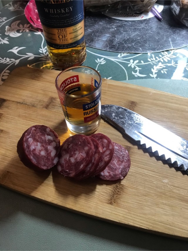 С Праздником, мужики! Рискнул создать пост, для тех, у кого нет повода!