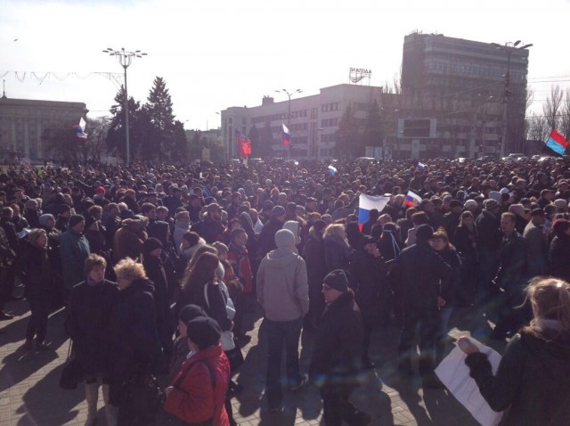 Донецк 8 марта