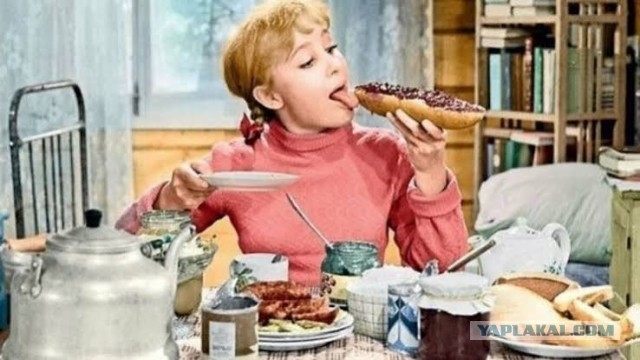 Легкий бутерброд с колбасой и сыром