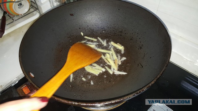 Две половинки сердца китайской свиньи.