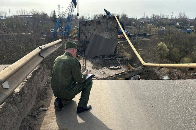 В СК сообщили, что ремонт рухнувшего в Вязьме моста проводился в 2023 году
