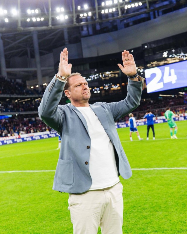 Главный тренер «Динамо» Марцел Личка уволен из московского клуба за четыре тура до финиша