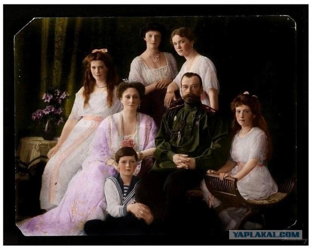 Московская художница Ольга Ширнина раскрасила более 2000 старых фотографий
