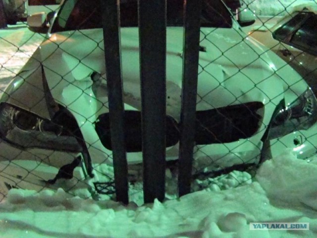 BMW X6 + блондинка = полет нормальный