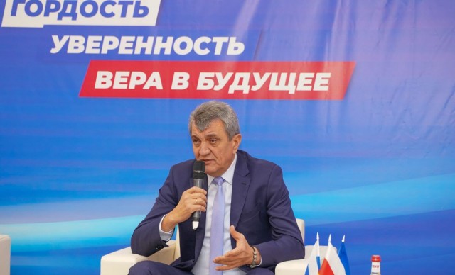 Доллар упал до 89 рублей, евро — 93