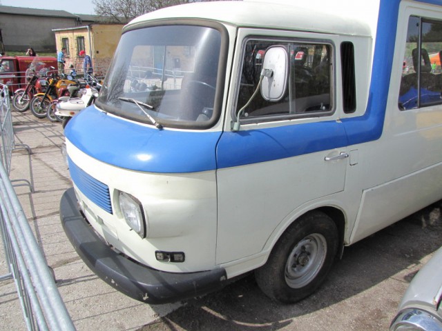 Игра на ЯПе: Угадай АВТО-9