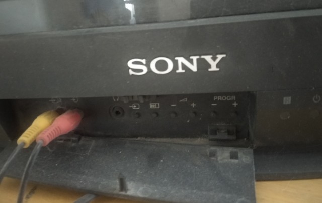 Легендарные телевизоры 90-х: Funai, JVC, Aiwa и другие.