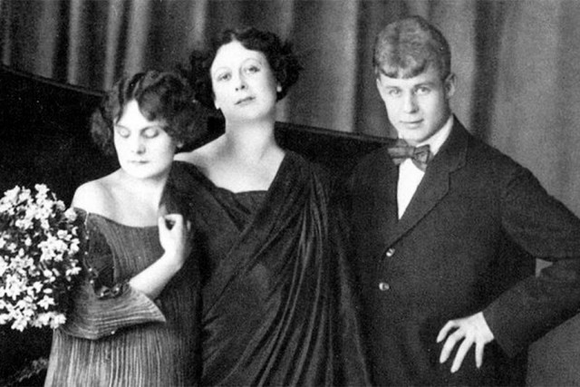3 октября 129 лет со дня рождения Сергея Есенина