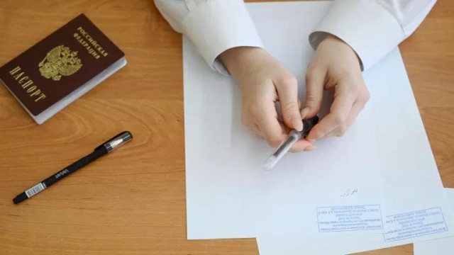 Рособрнадзор сообщил, что планирует к 2030 году внедрить устную часть в ЕГЭ по истории